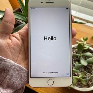 Apple iPhone 7 Plus 128 GB in (Product) RED for Verizon